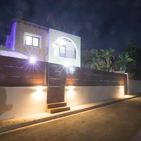Villa Amelie - Konnos Beach *